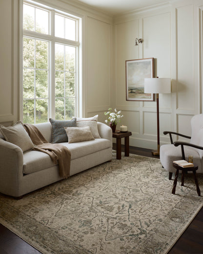 Loloi Briar Round Area Rug