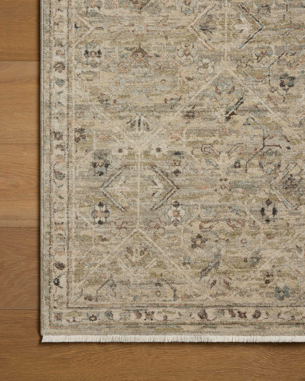 Loloi Briar Round Area Rug