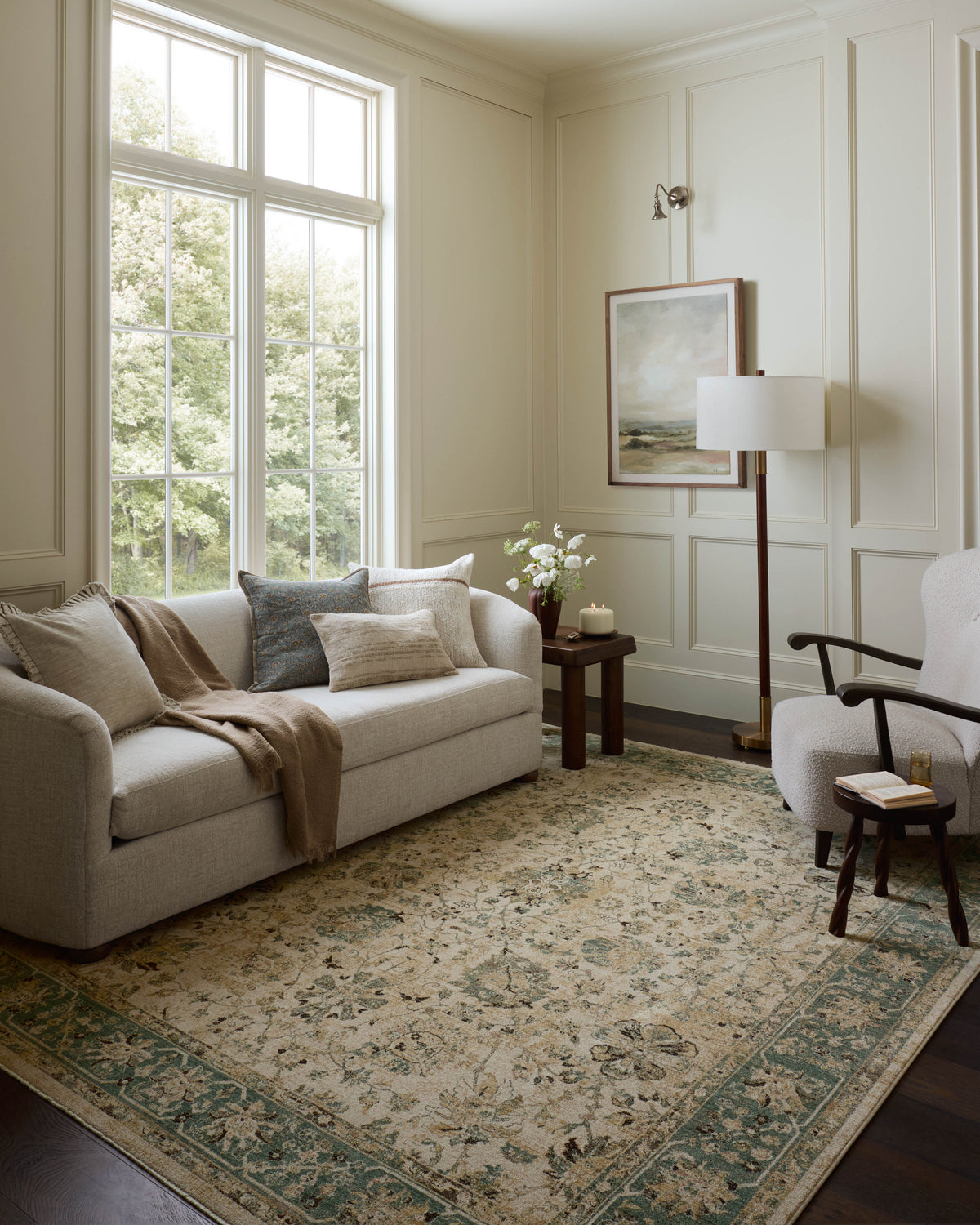 Loloi Briar Round Area Rug