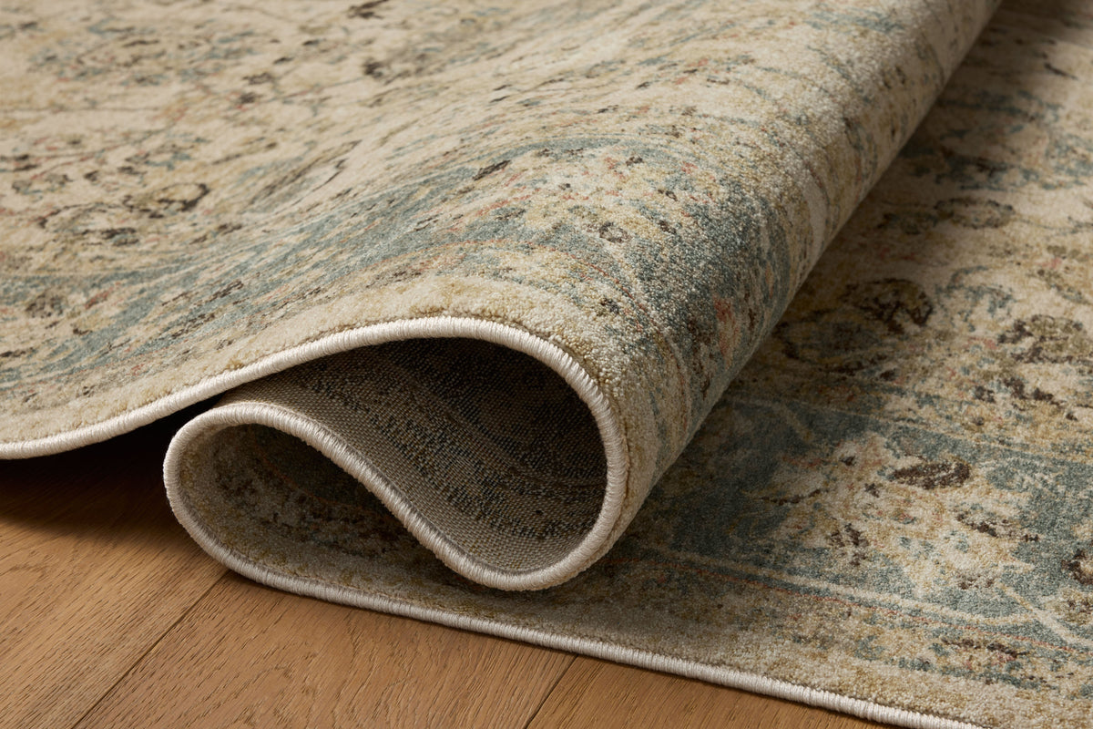 Loloi Briar Round Area Rug