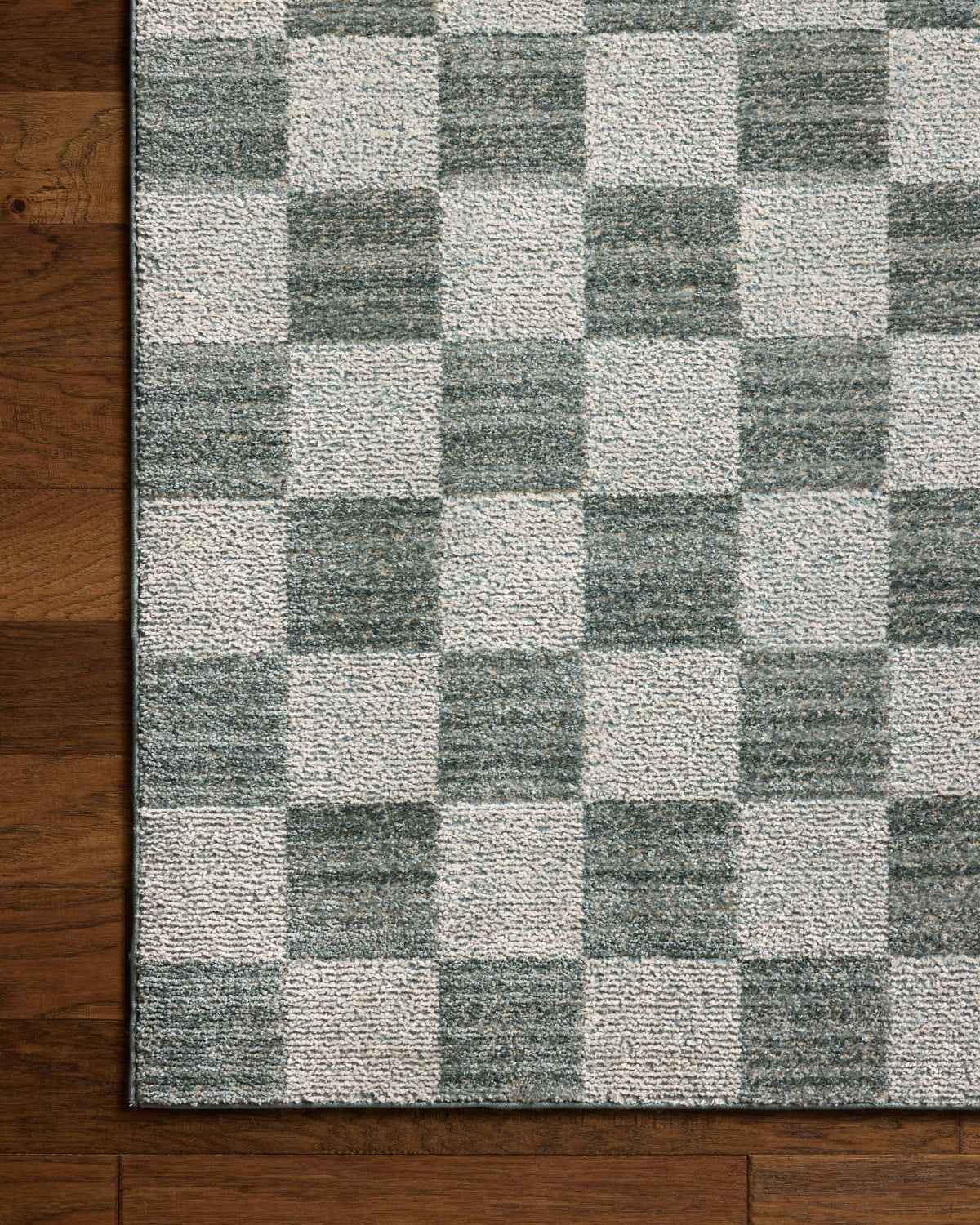 Chris Loves Julia x Loloi Calvin 18" x 18" Sample Rug