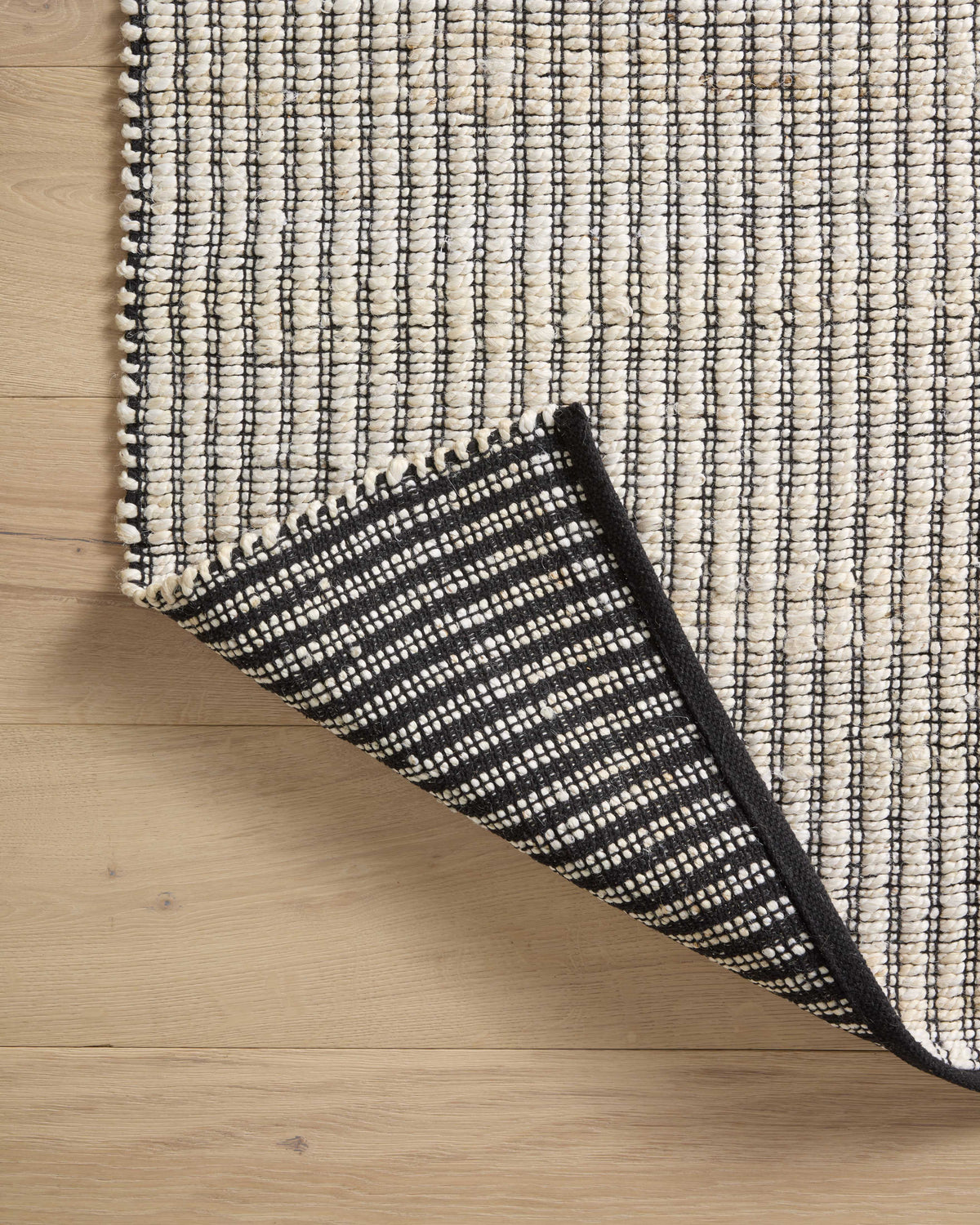 Angela Rose x Loloi Colton 18" x 18" Sample Rug