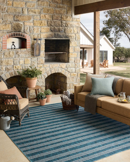 Loloi Easton 18" x 18" Sample Rug