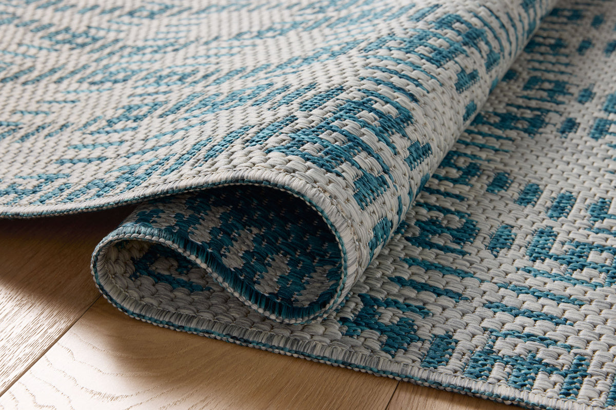 Loloi Easton 18" x 18" Sample Rug