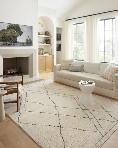 Loloi Fabian 18" x 18" Sample Rug