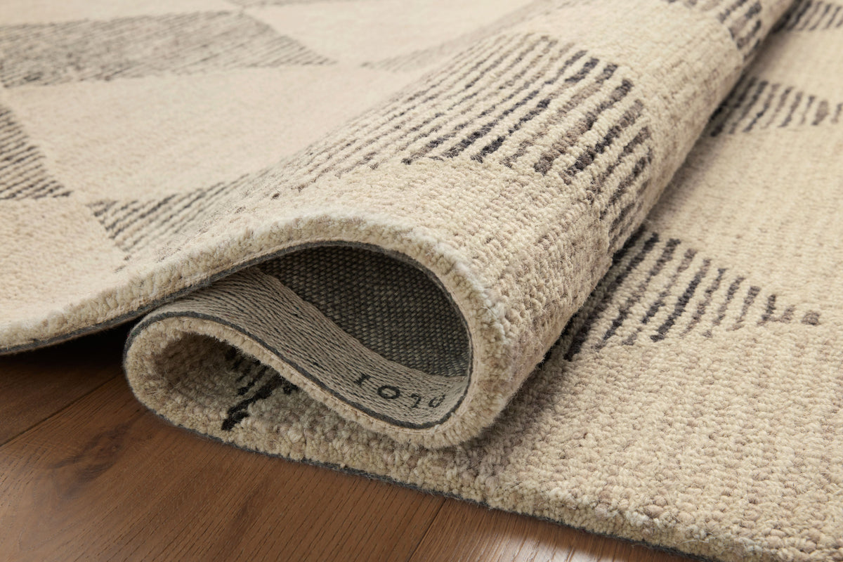 Chris Loves Julia x LoloiFrancis 18" x 18" Sample Rug