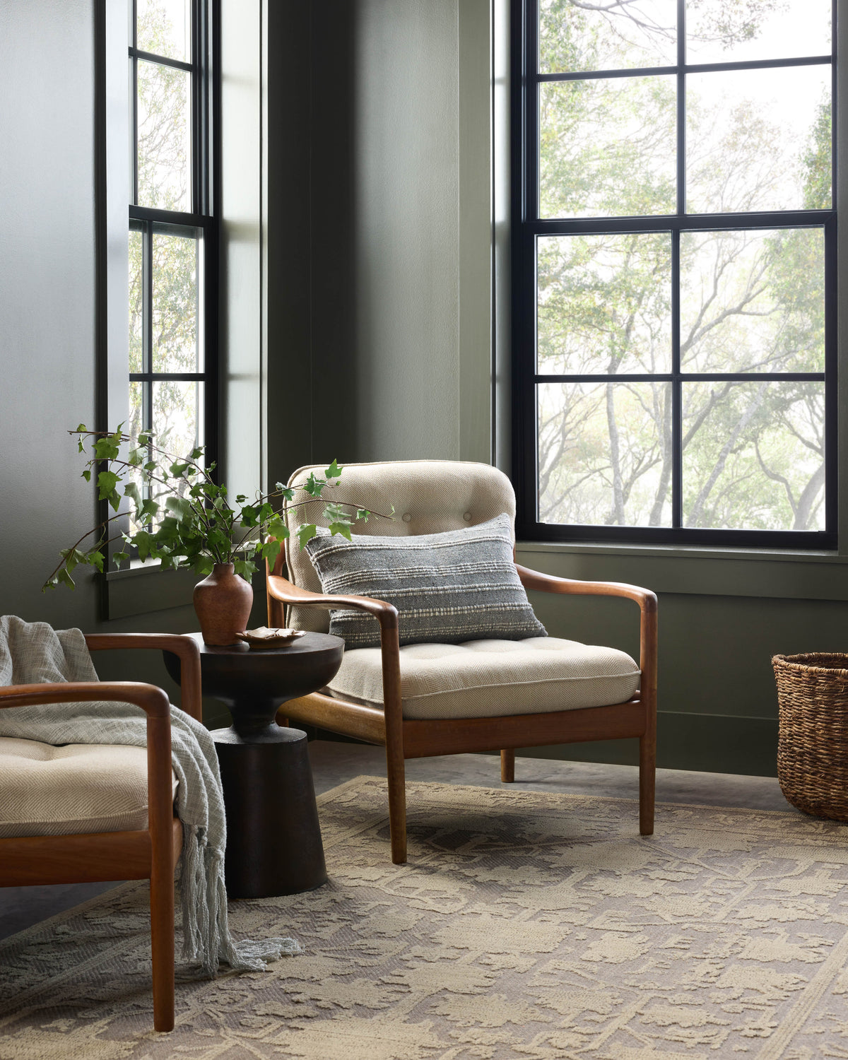 Magnolia Home By Joanna Gaines x Loloi Gloria 18" x 18" Sample Rug