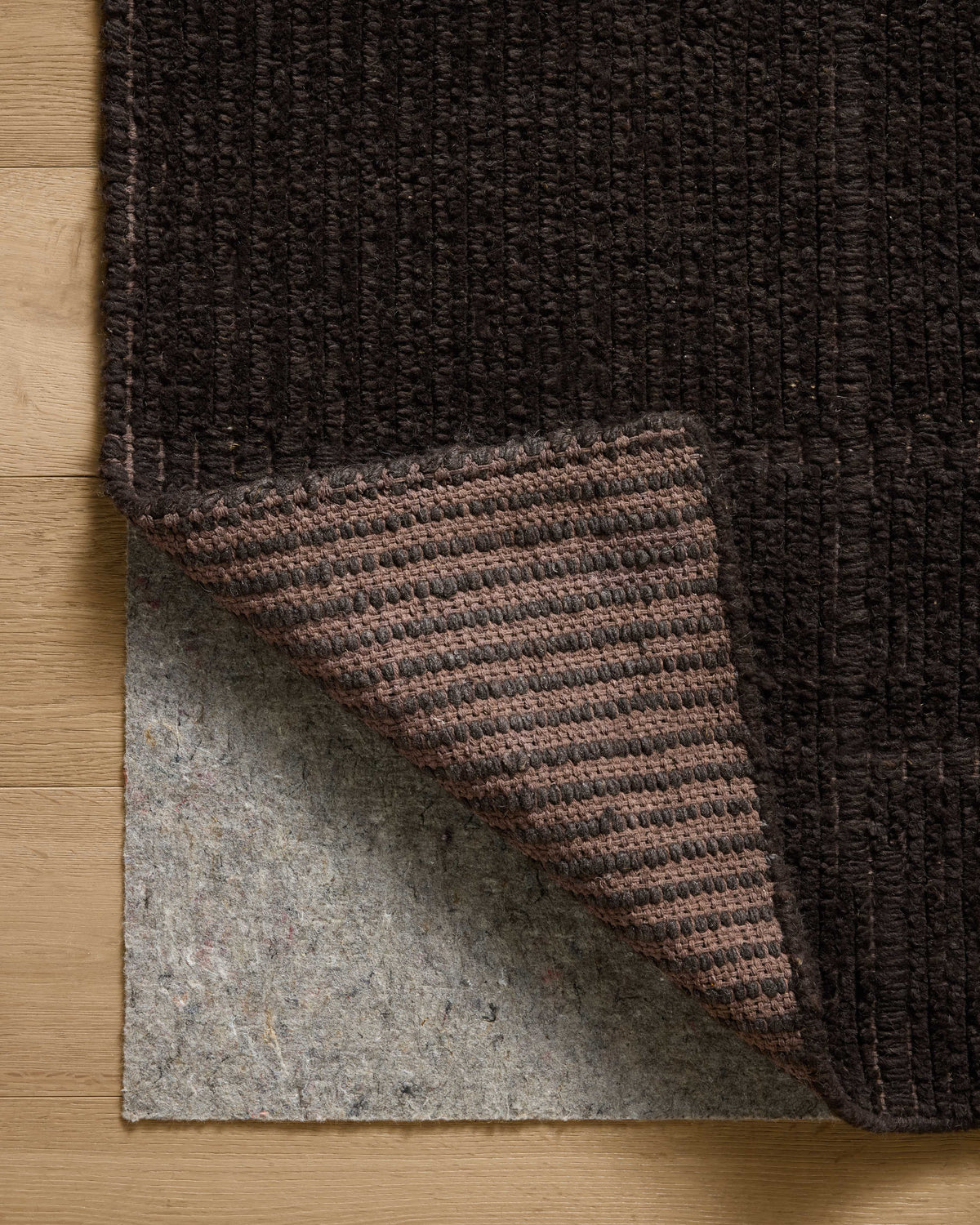 Jeremiah Brent x Loloi Greenwich 18" x 18" Sample Rug