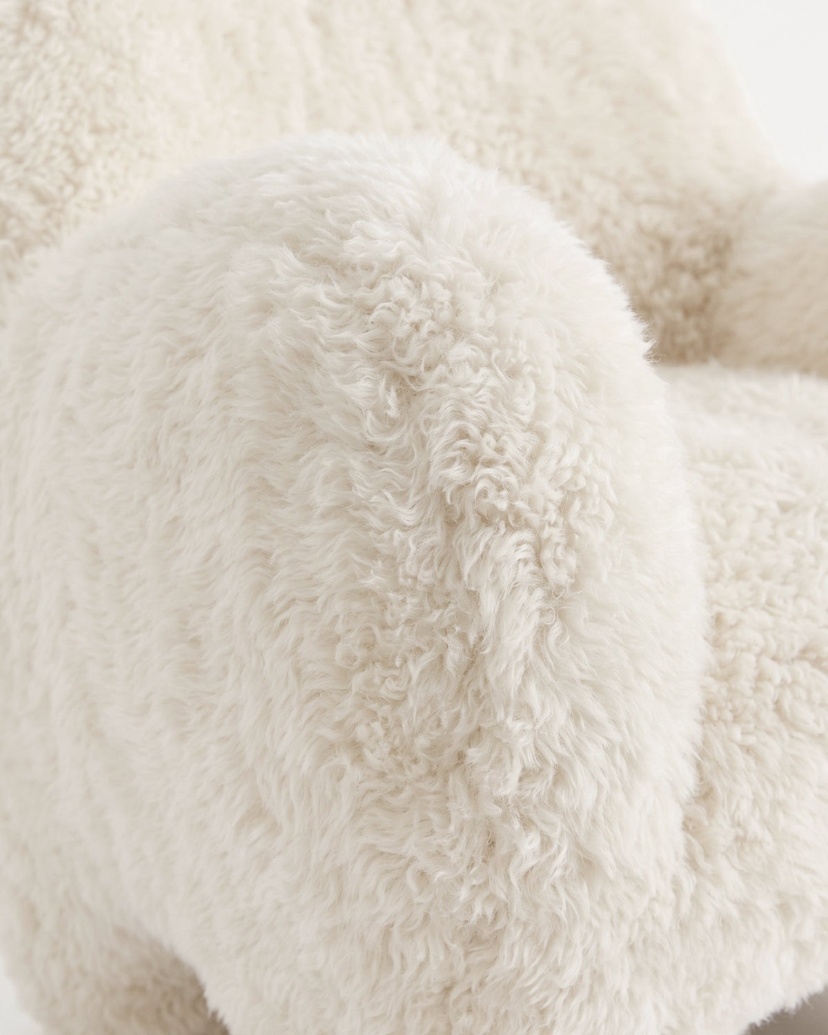Gummy Armchair – Playful Plush Comfort Chair for Cozy Lounging