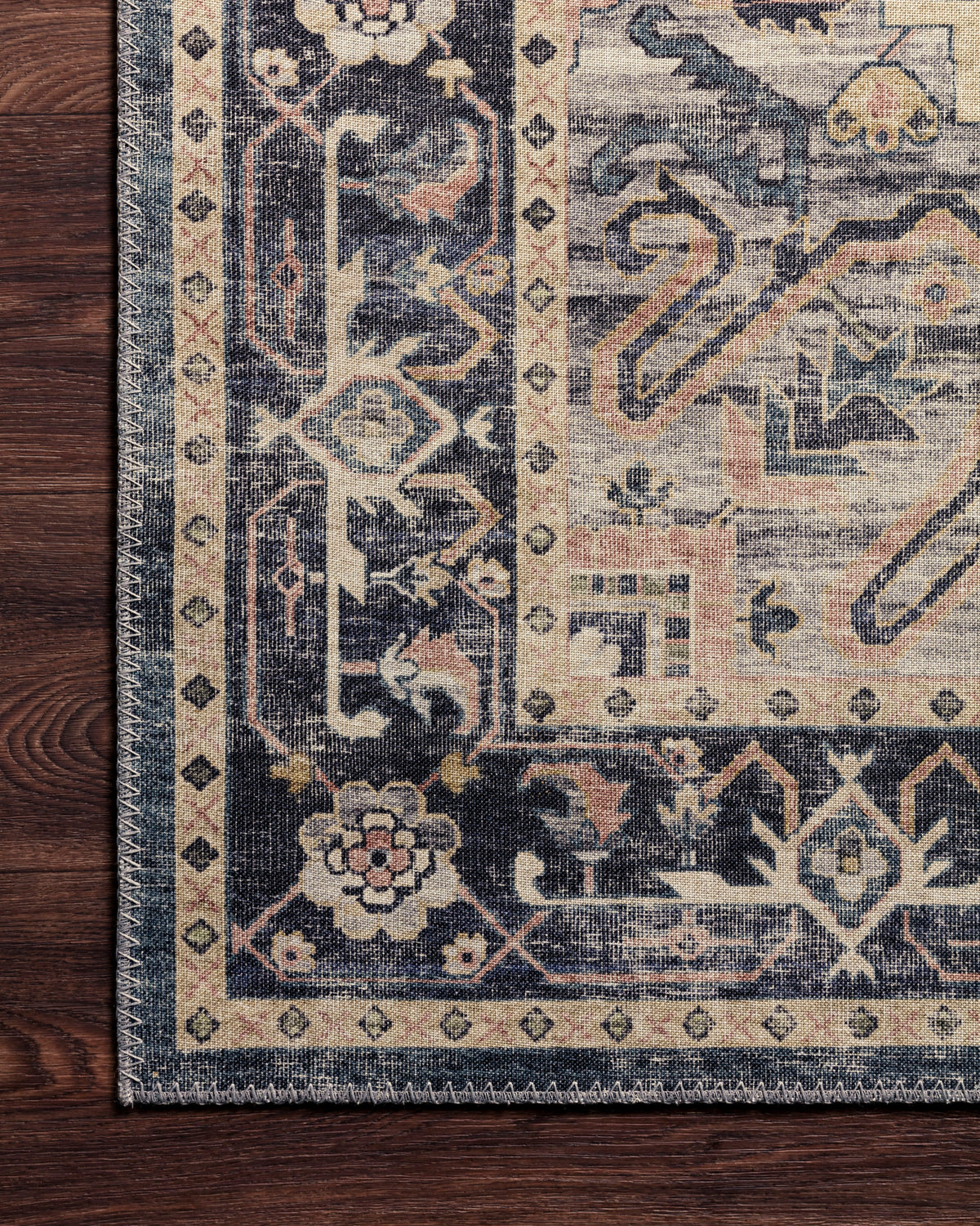Loloi Accent Rug