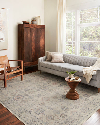 Loloi 18" x 18" Sample Rug