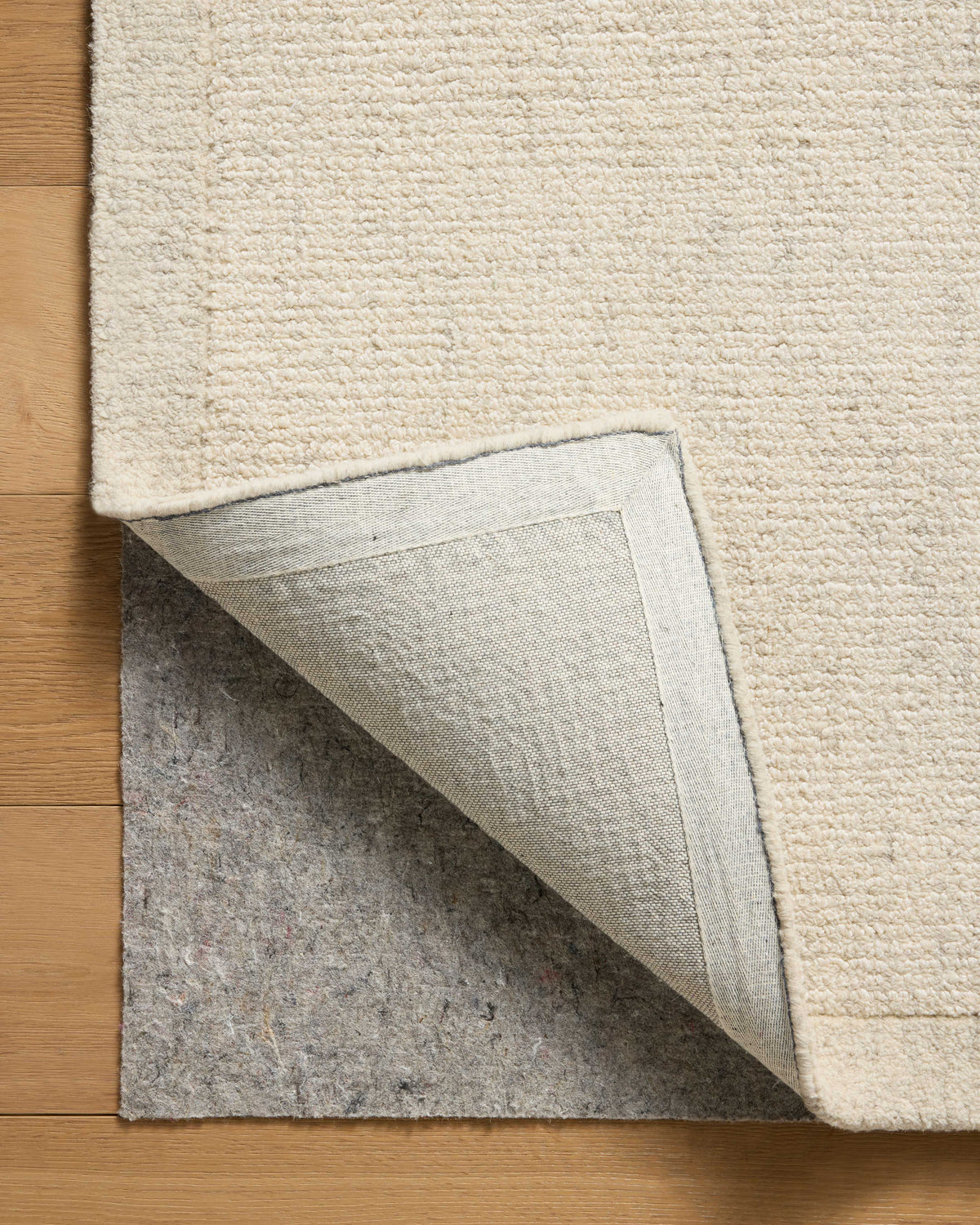 Magnolia Home by Joanna Gaines x Loloi Henley 18" x 18" Sample Rug