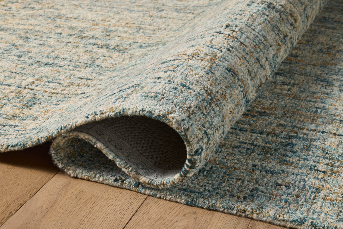 Loloi 3'-6" x 5'-6" Accent Rug
