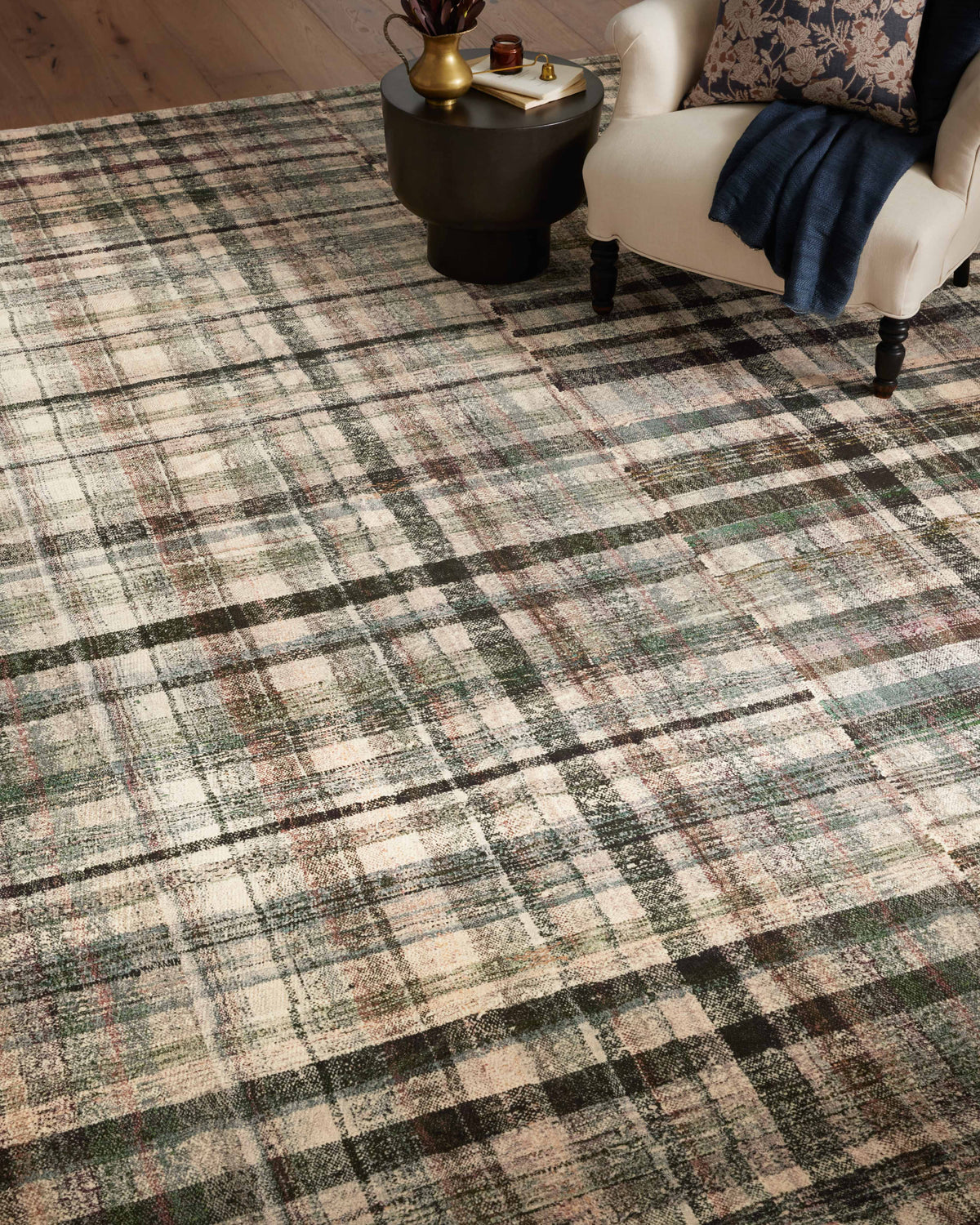 Chris Loves Julia x LoloiHumphrey 2' x 3'-6" Rectangle Accent Rug
