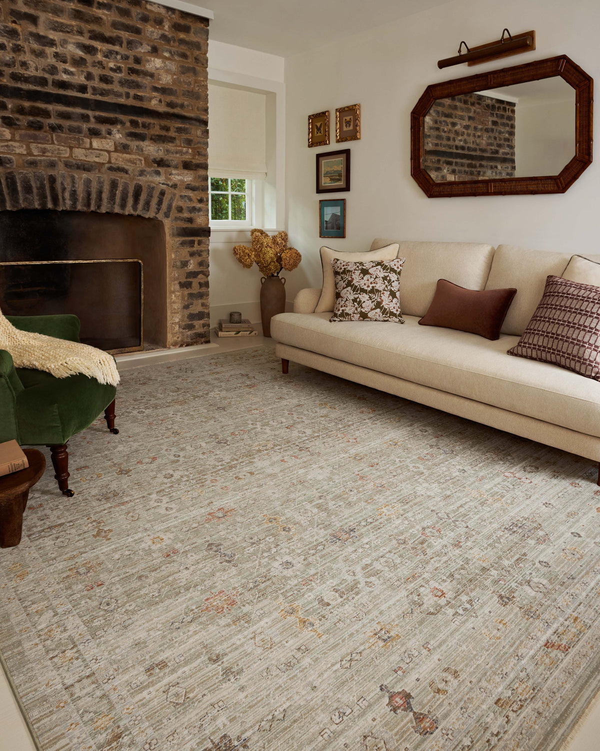 Chris Loves Julia x Loloi Ida Accent Rug