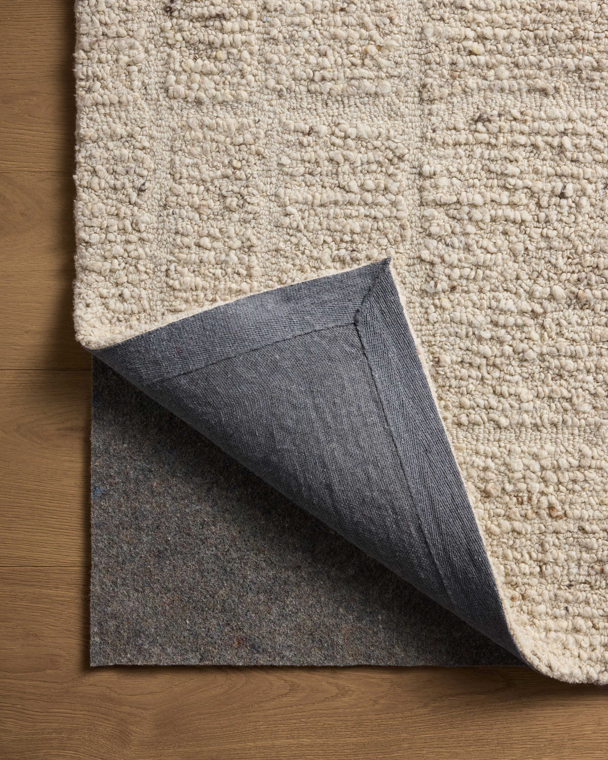 Magnolia Home by Joanna Gaines x Loloi Jones 18" x 18" Sample Rug