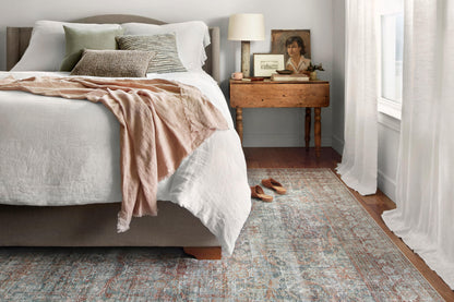 Chris Loves Julia x Loloi Jules 18" x 18" Sample Rug