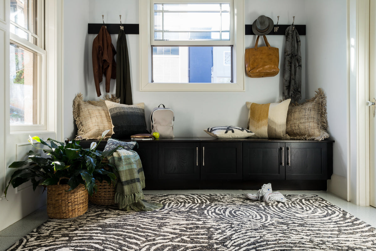 Loloi Juneau 18" x 18" Sample Rug