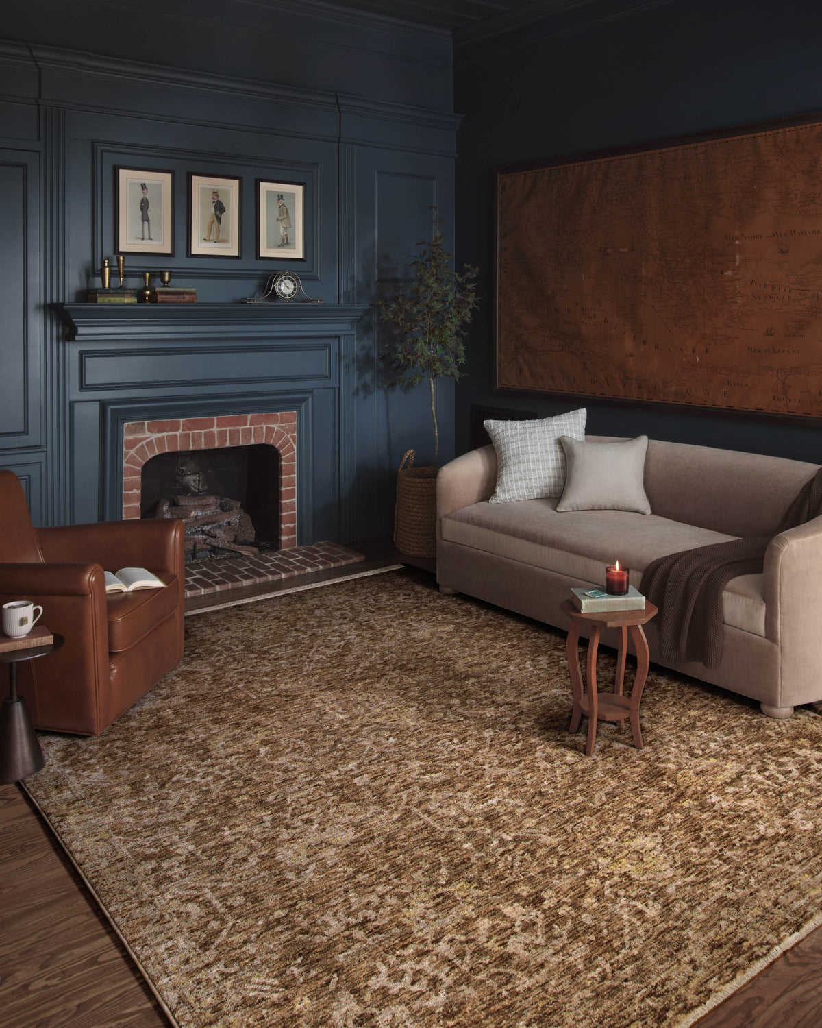 Magnolia Home by Joanna Gaines x Loloi  18" x 18" Sample Rug