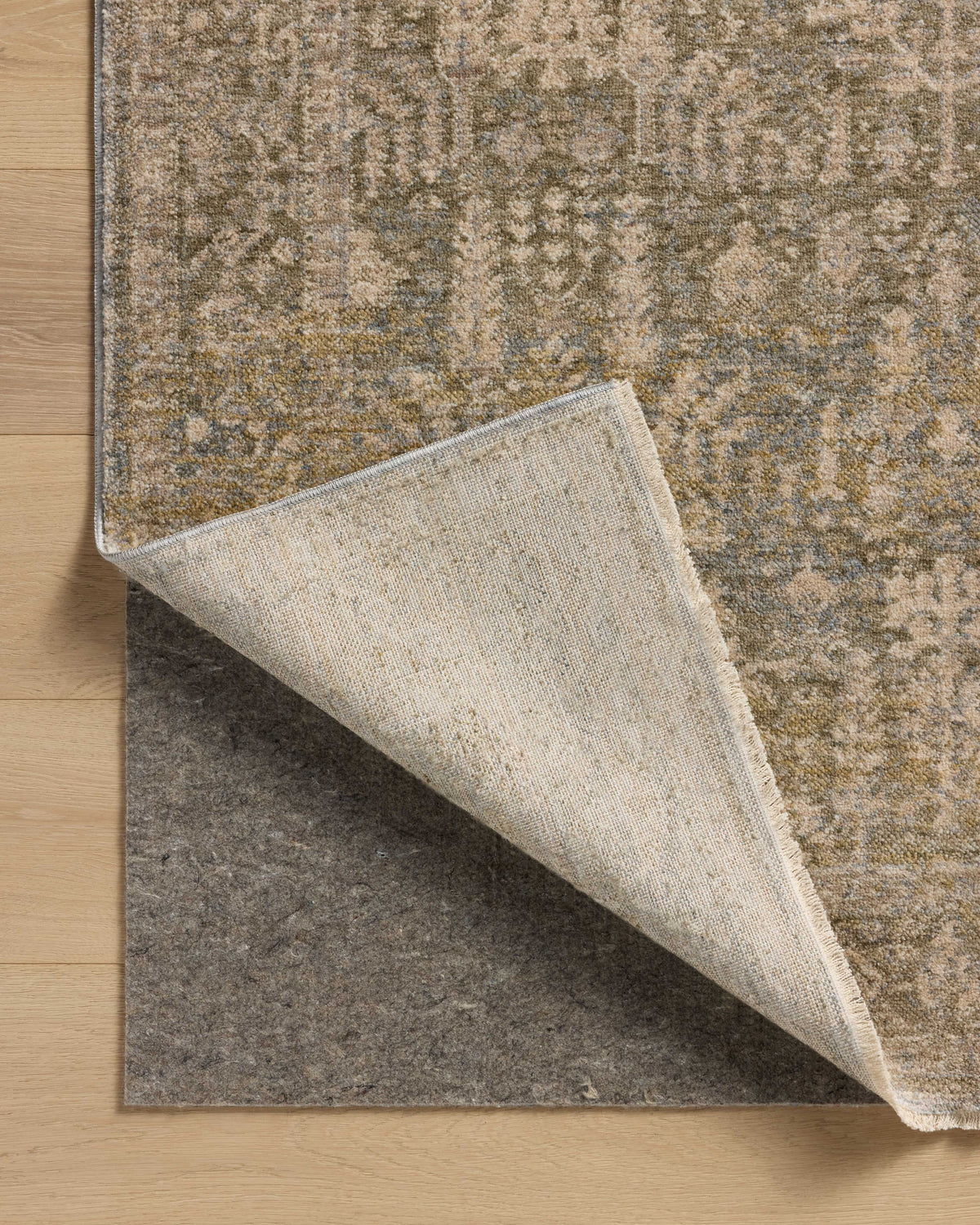 Magnolia Home by Joanna Gaines x Loloi  18" x 18" Sample Rug