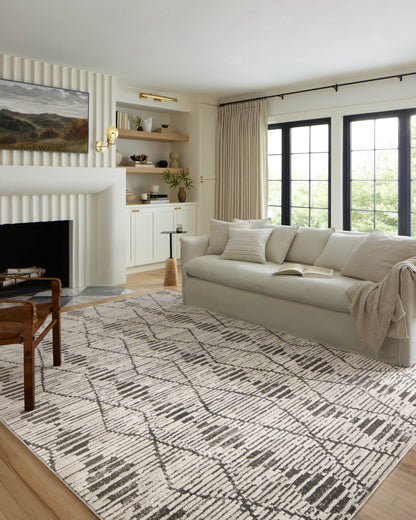 Loloi Kamala 18" x 18" Sample Rug