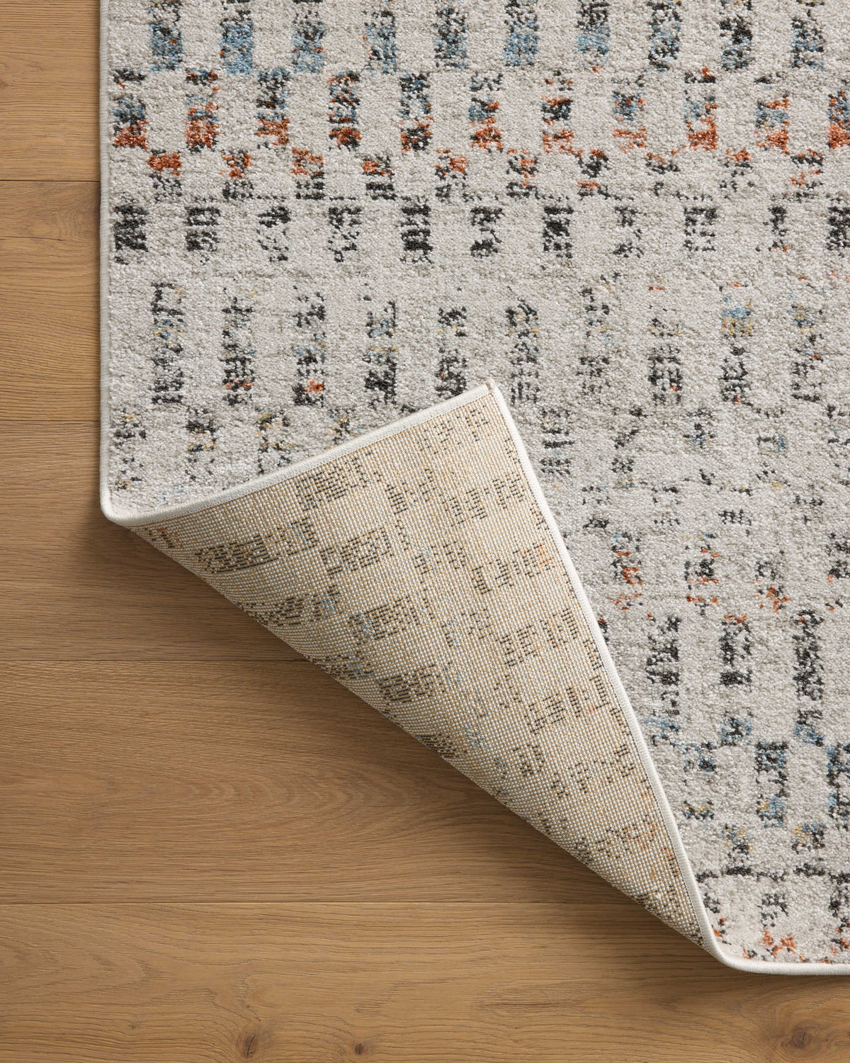 Loloi Kamala 18" x 18" Sample Rug