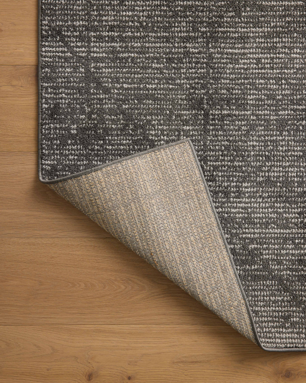 Loloi Kamala 18" x 18" Sample Rug