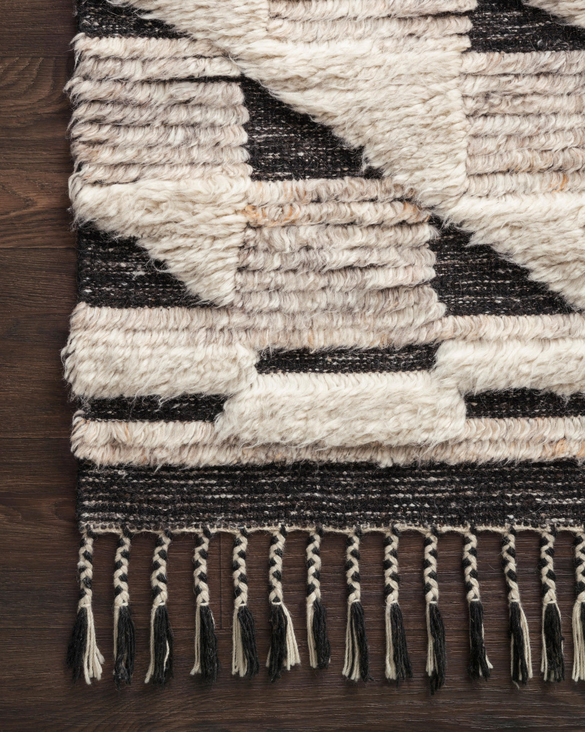 Loloi Khalid 18" x 18" Sample Rug