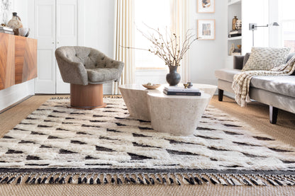 Loloi Khalid 18" x 18" Sample Rug