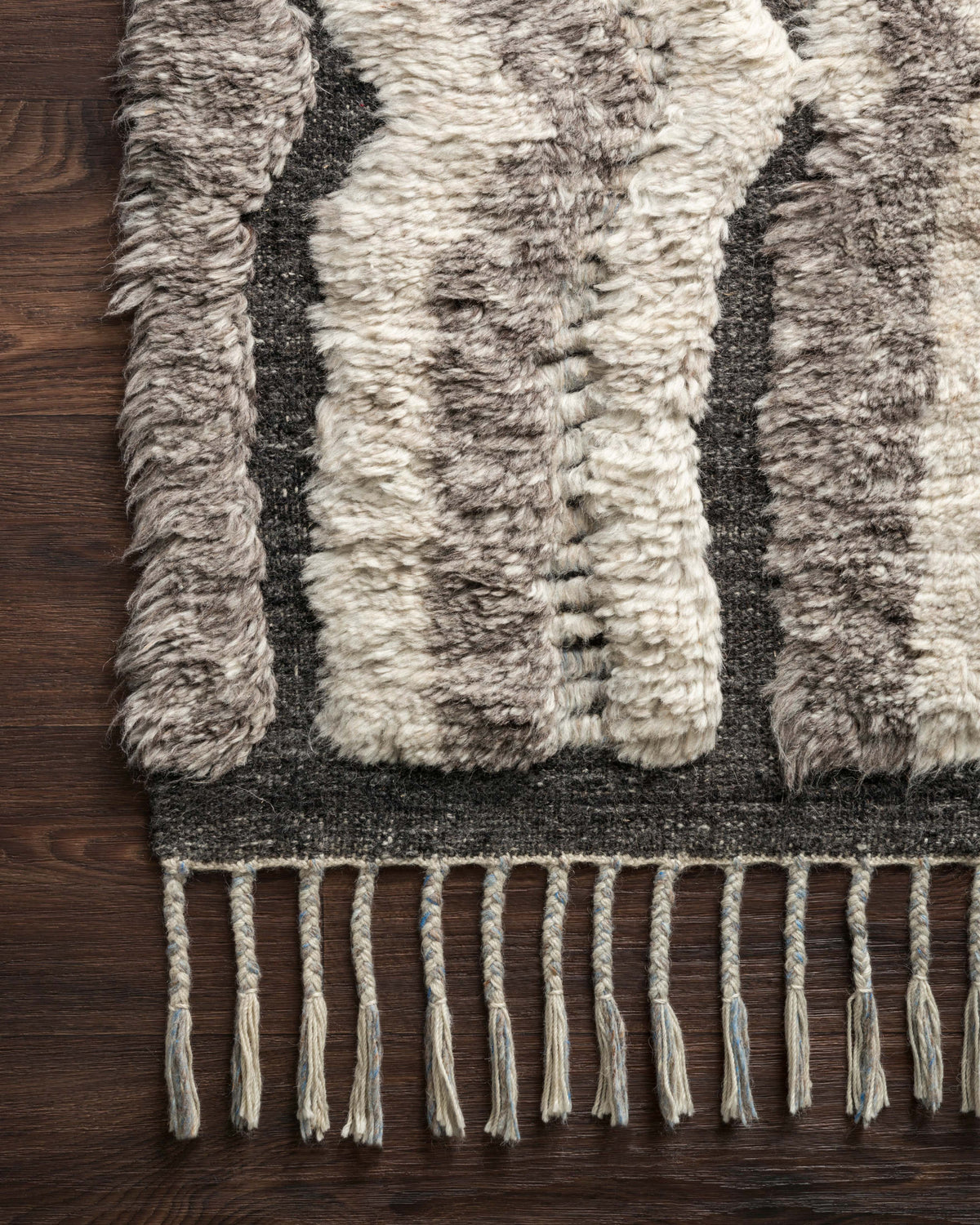 Loloi Khalid 18" x 18" Sample Rug