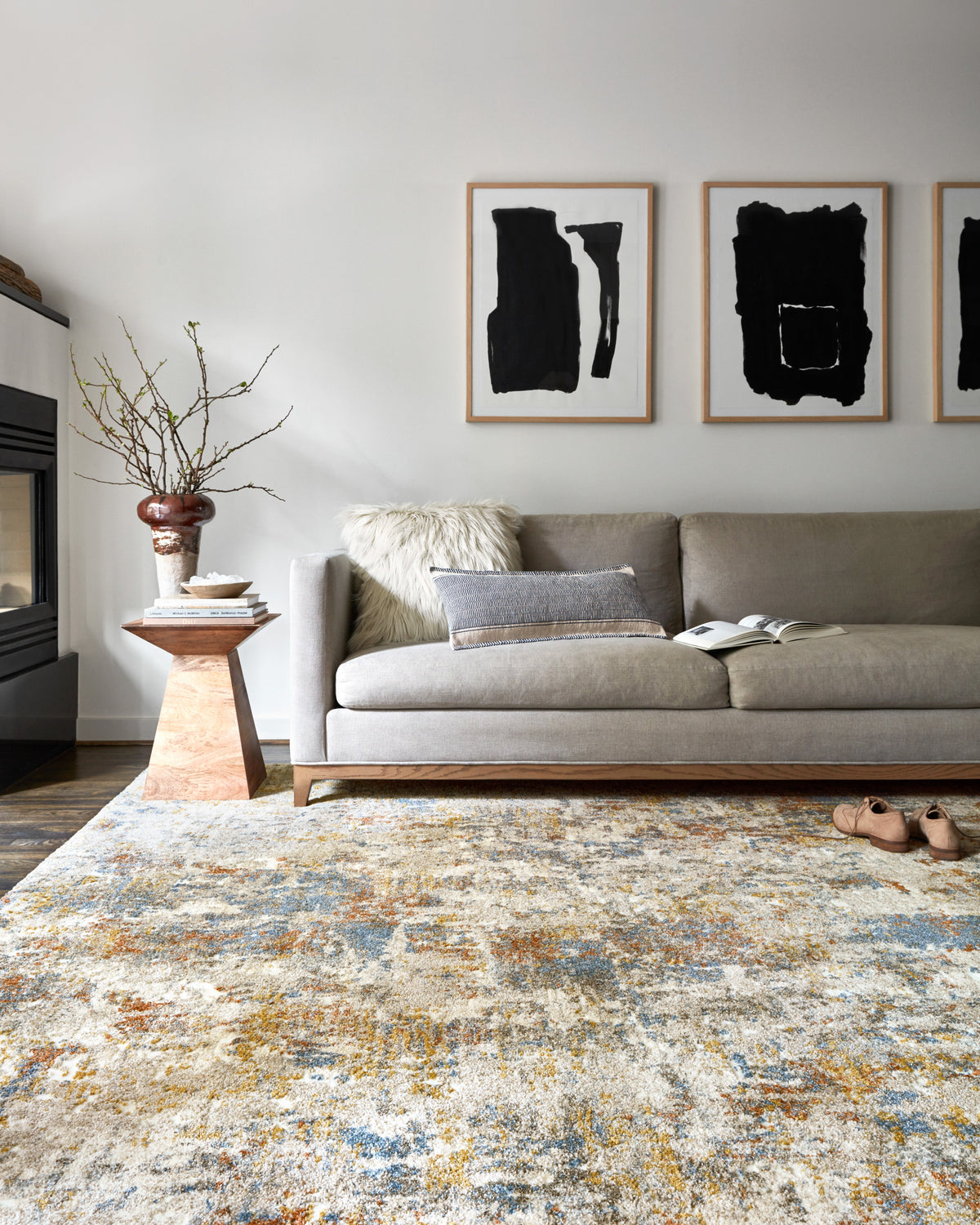 Loloi Landscape 18" x 18" Sample Rug