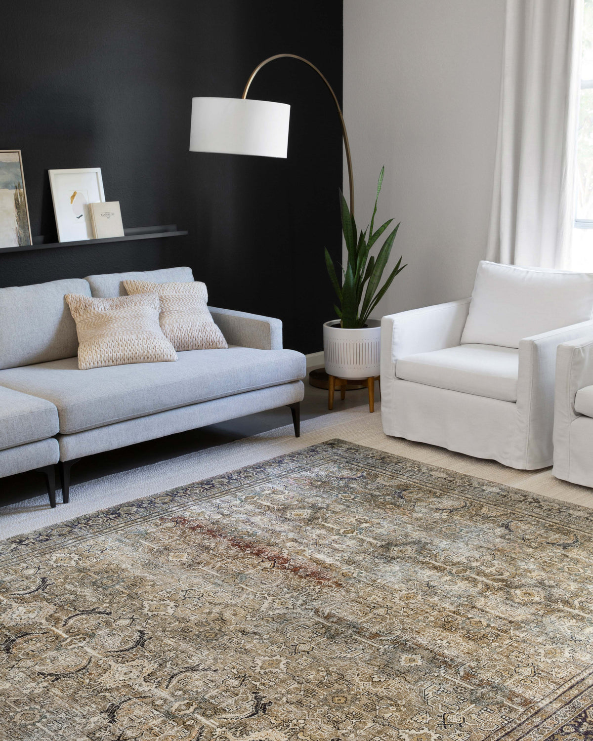 Loloi Layla 18" x 18" Sample Rug