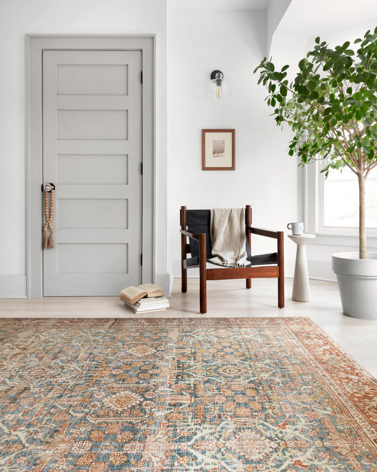 Loloi Layla 18" x 18" Sample Rug