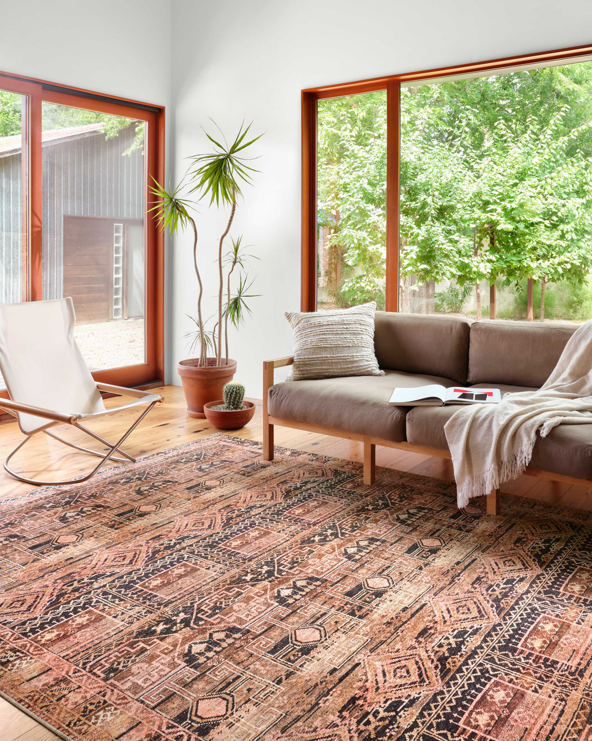 Loloi Layla 18" x 18" Sample Rug