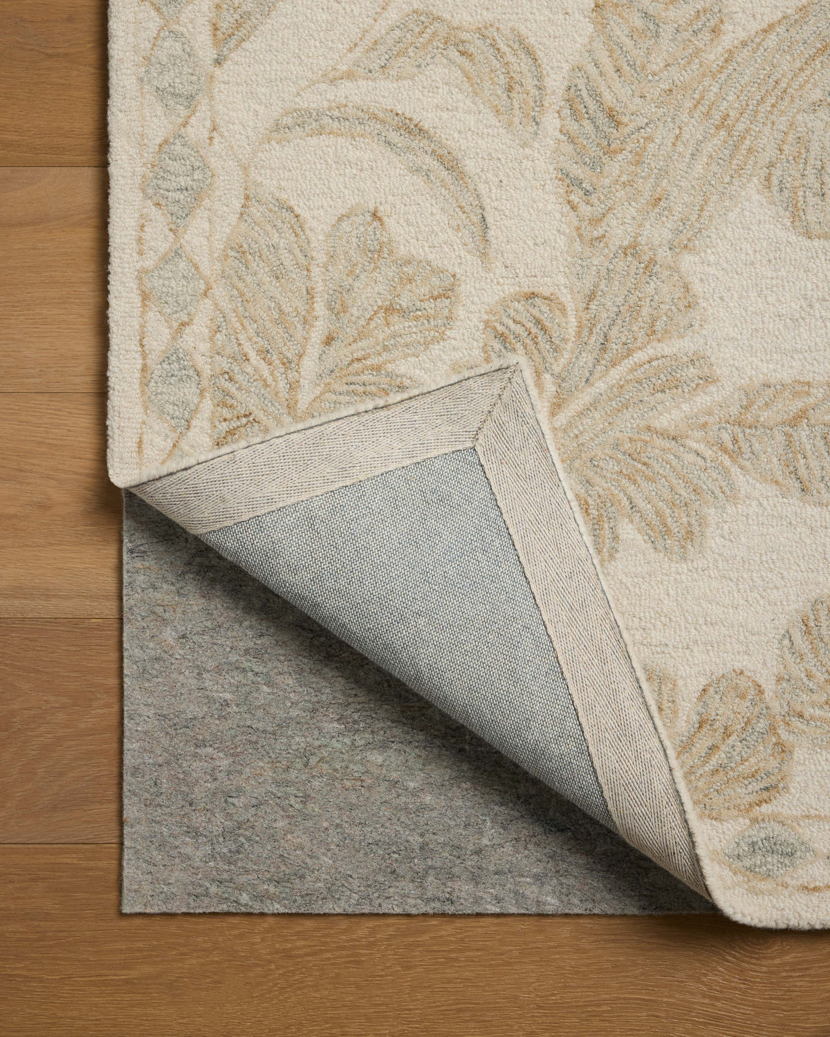 Loloi Lenore 18" x 18" Sample Rug
