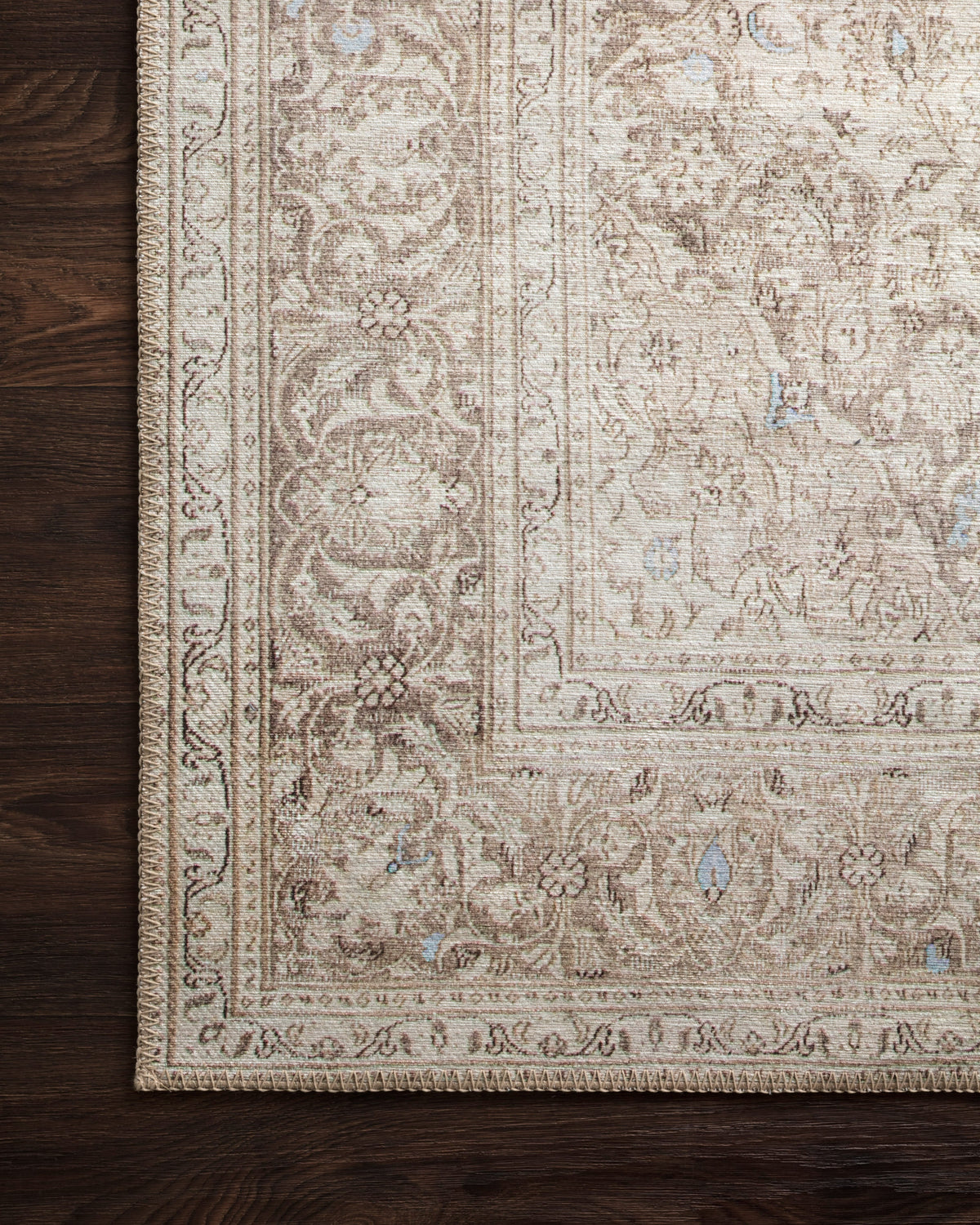 Loloi Loren Accent Rug