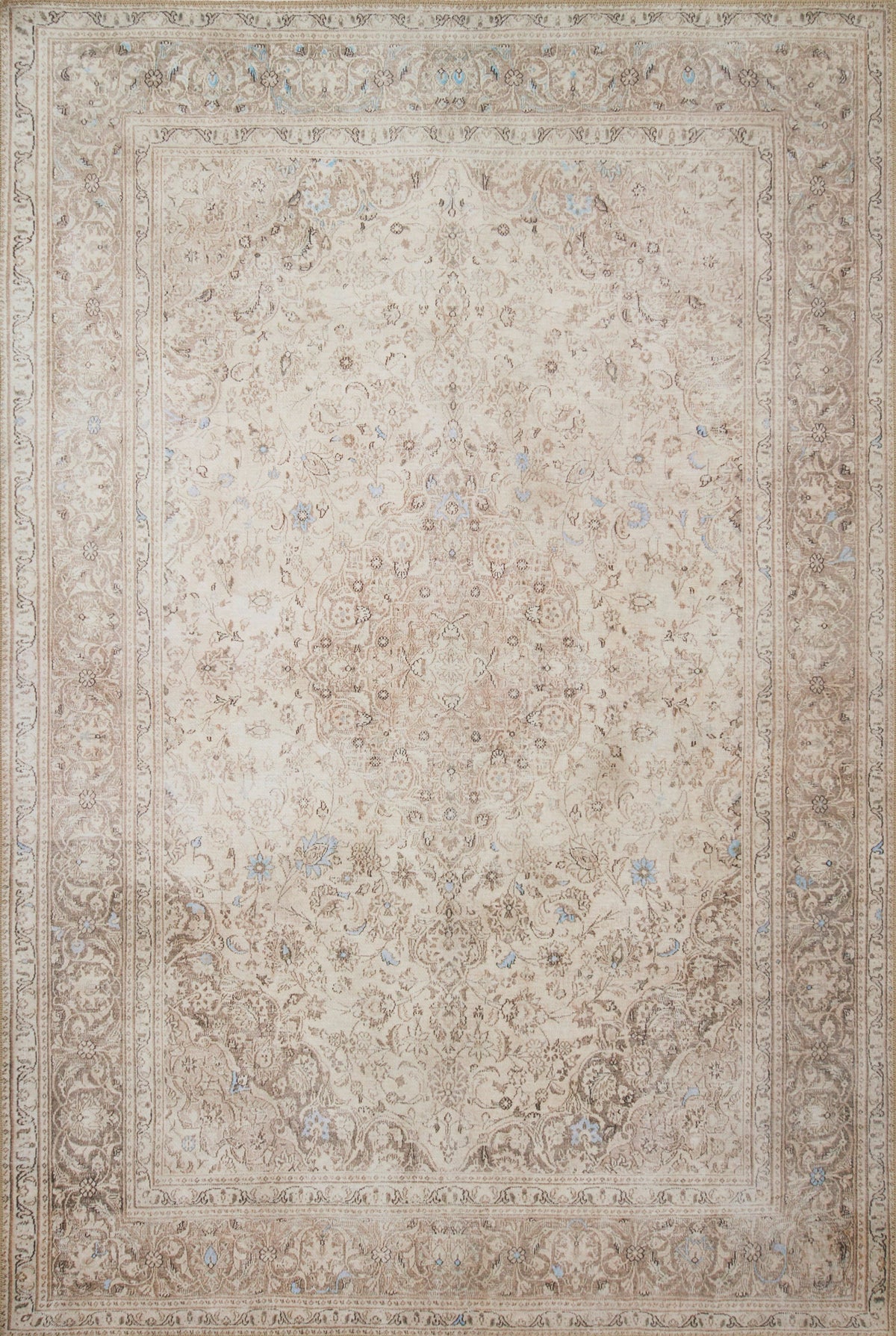Loloi Loren Accent Rug