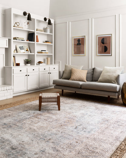 Loloi Loren 18" x 18" Sample Rug