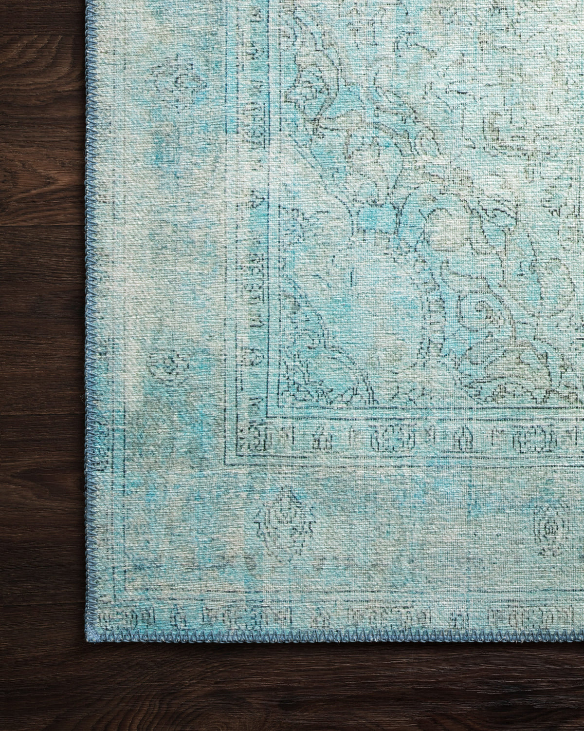 Loloi Loren Accent Rug