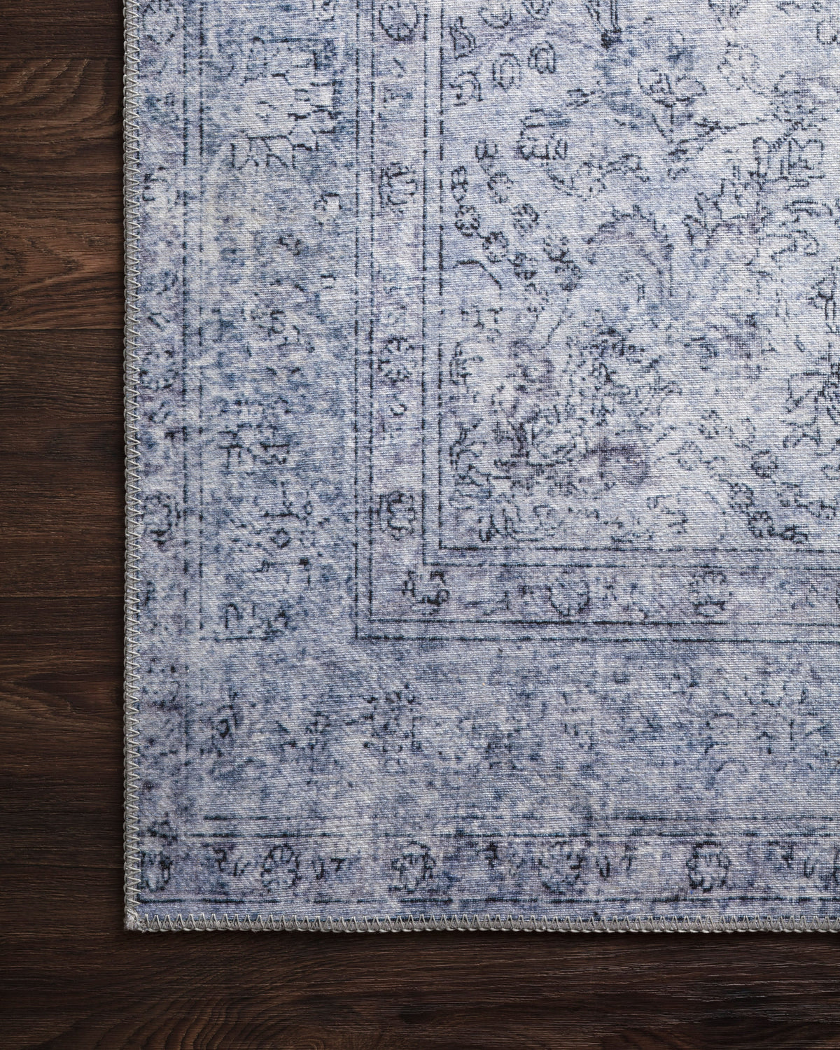 Loloi Loren Accent Rug