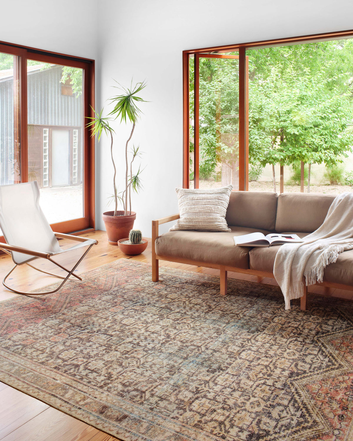 Loloi Loren Accent Rug