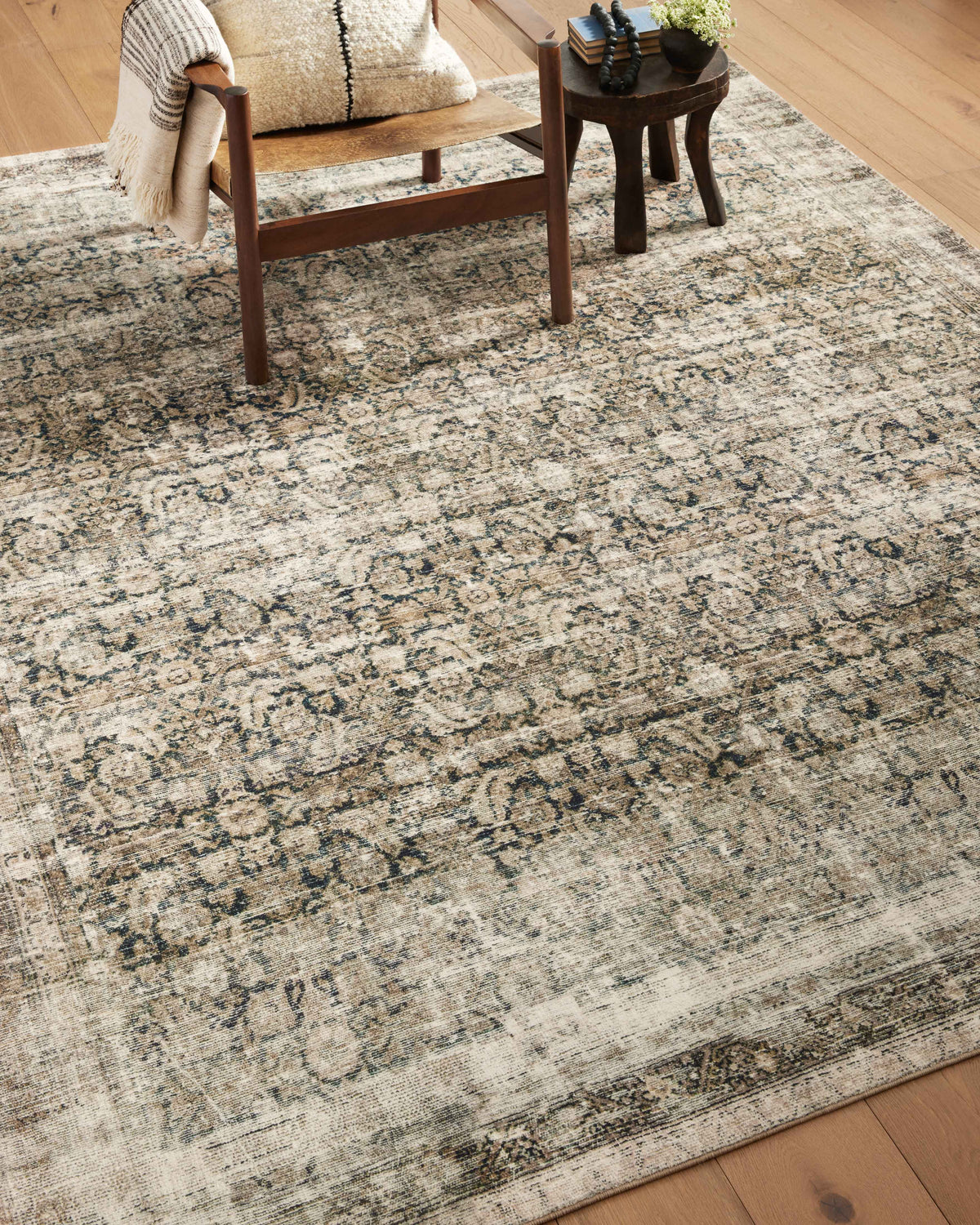 Amber Lewis X Loloi Morgan Accent Rug