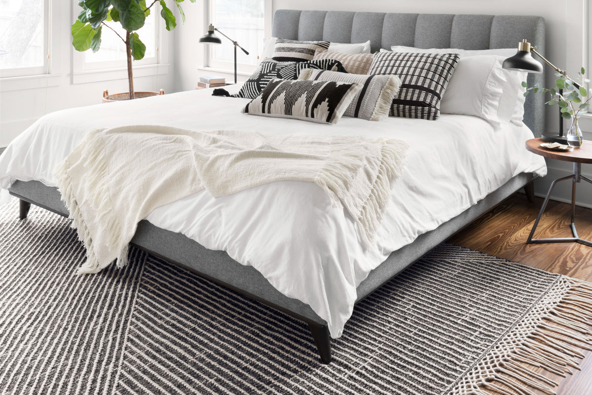Magnolia Home By Joanna Gaines x Loloi  Accent Rug