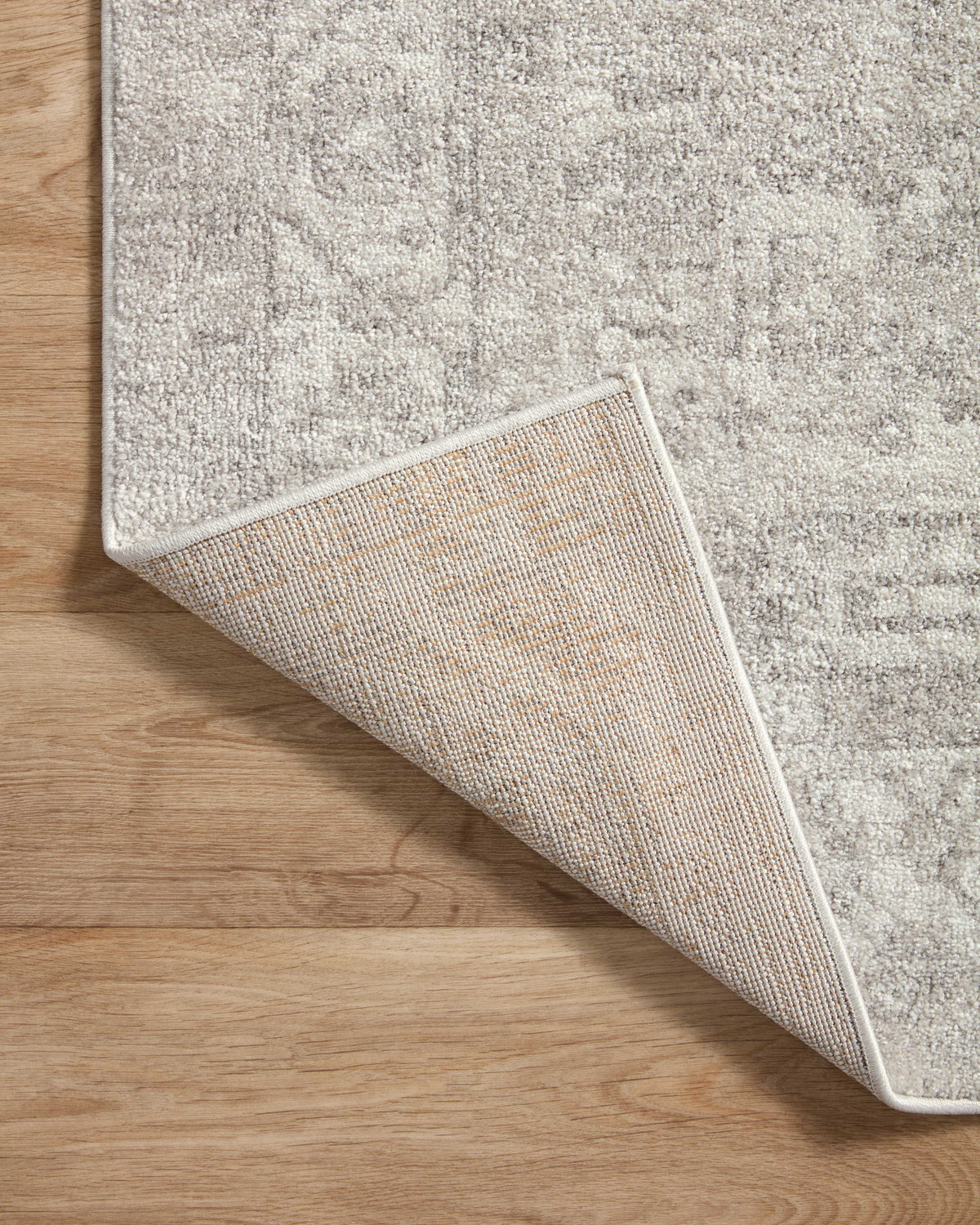 Loloi Odette 18" x 18" Sample Rug