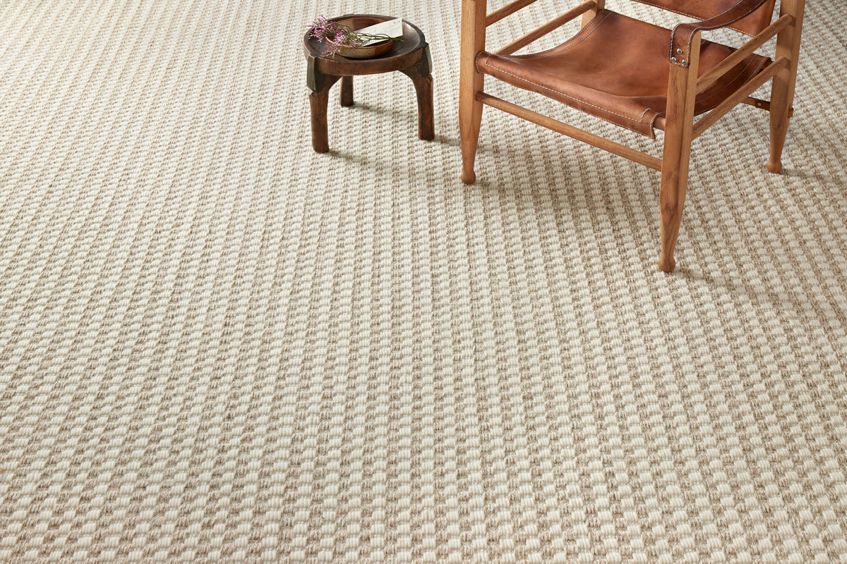 Amber Lewis X Loloi Ojai 18" X 18" Sample Rug