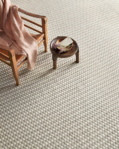 Amber Lewis X Loloi Ojai 18" X 18" Sample Rug