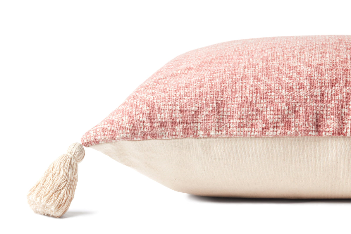 Loloi P0621 Pillow