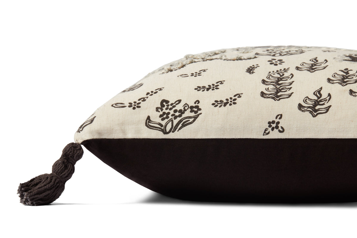 Ivory / Black 18" x 18" Pillow
