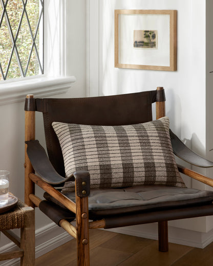 Amber Lewis X Loloi Pal0011 Ivory / Black 13" X 21" Pillow