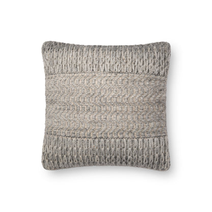 Loloi P0697 18" x 18" Pillow